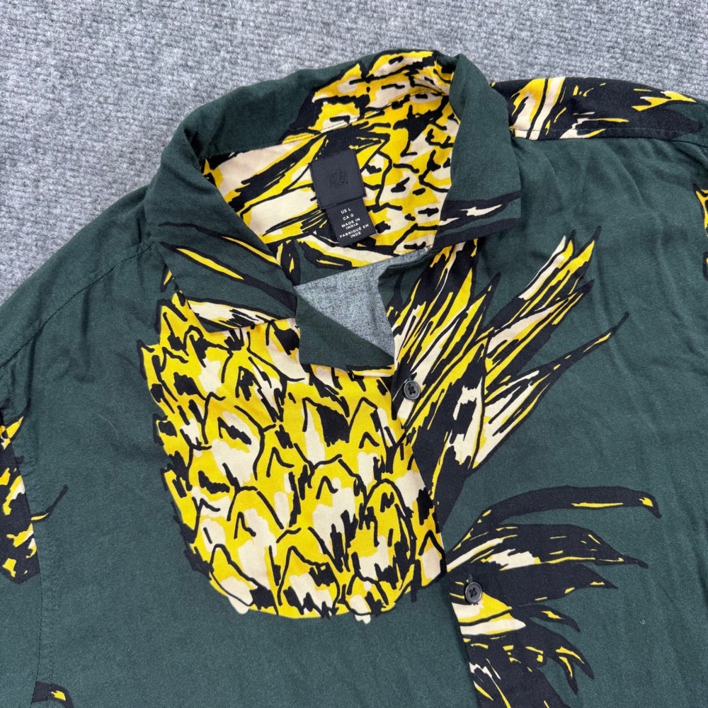 H&M Pineapple Print Button Down Shirt‎ Size Large Green Yellow Rayon Men's